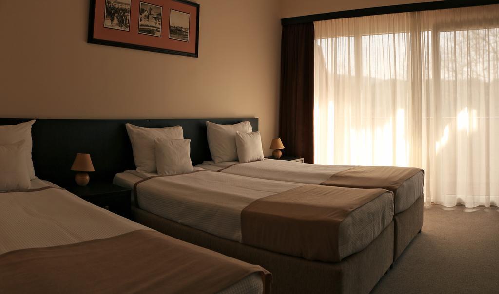 Hotel Jezero Бор Екстер'єр фото