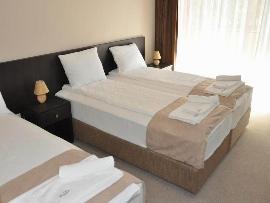 Hotel Jezero Бор Номер фото
